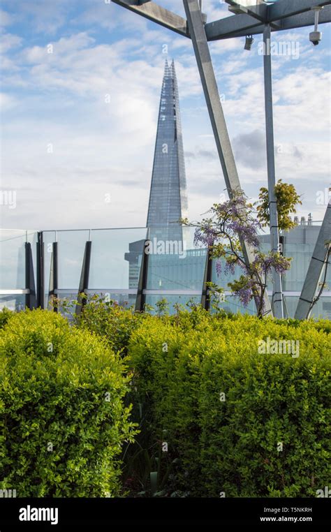 Garden At 120 Stock Photo Alamy