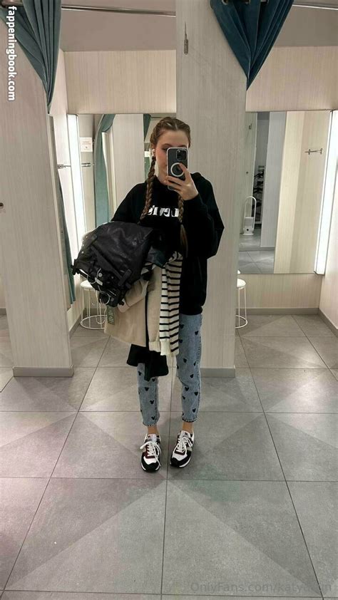 Katyasun Nude OnlyFans Leaks The Fappening Photo FappeningBook