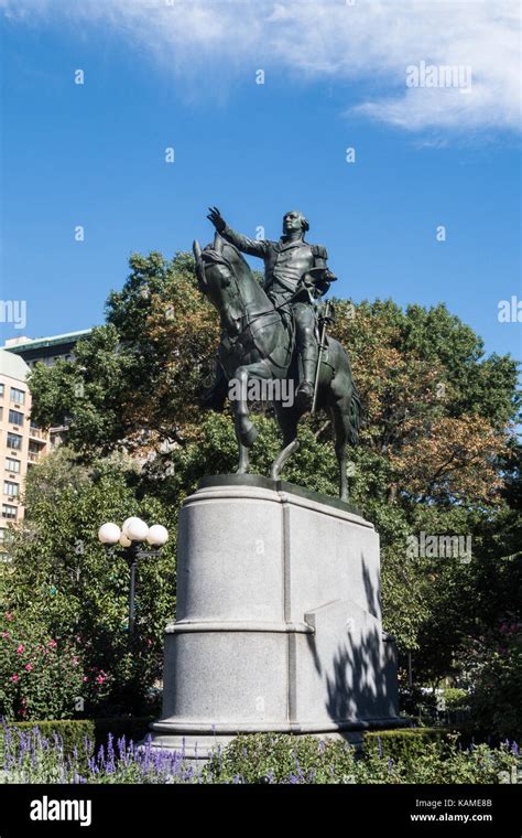 George Washington Statue, Union Square Park, NYC Stock Photo - Alamy