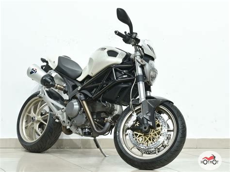 Купить б у Ducati Monster 1100 инжектор 6 передач в Москве белый naked bike 2008 года на Авто