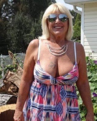 Mature Amateur Clothed Porn Pictures Xxx Photos Sex Images Pictoa