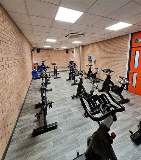 How to Reach Range Home and Leisure in Torbay by Transit 22