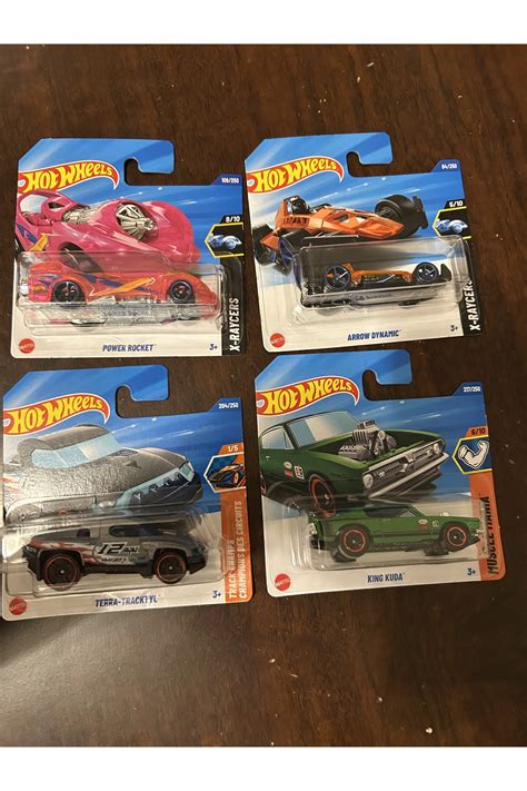 HOT WHEELS Hotwheels 4 adet araba Fiyatı Yorumları