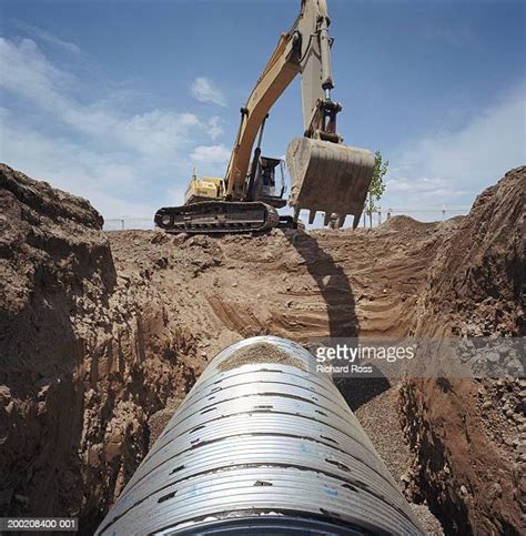 Construction Trench Foto E Immagini Stock Getty Images