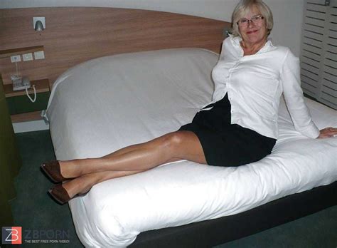 Mature Cutie Annick ZB Porn