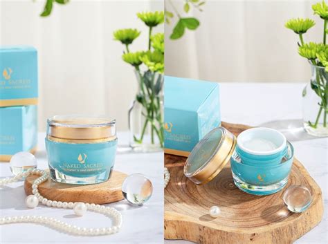 Naked Sacred Tách mình khỏi những chuẩn mực phù phiếm để bảo vệ vẻ đẹp nguyên bản của làn da