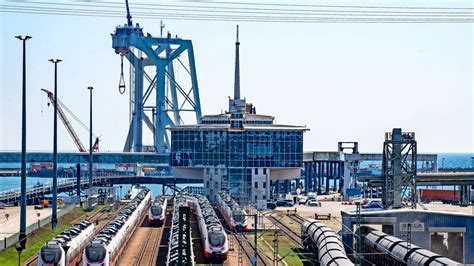 R Gen Lng Terminal Im Hafen Mukran Wieso Mancher Insulaner Daf R Ist