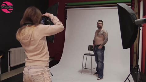 A Guy Arranges A Nude Photoshoot To Seduce And Fuck Sexy Photographer Chick Photos