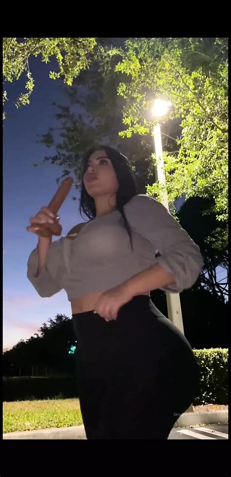 Latina Nalgona Se Mete Dildo Free Porn Video 14 XHamster XHamster