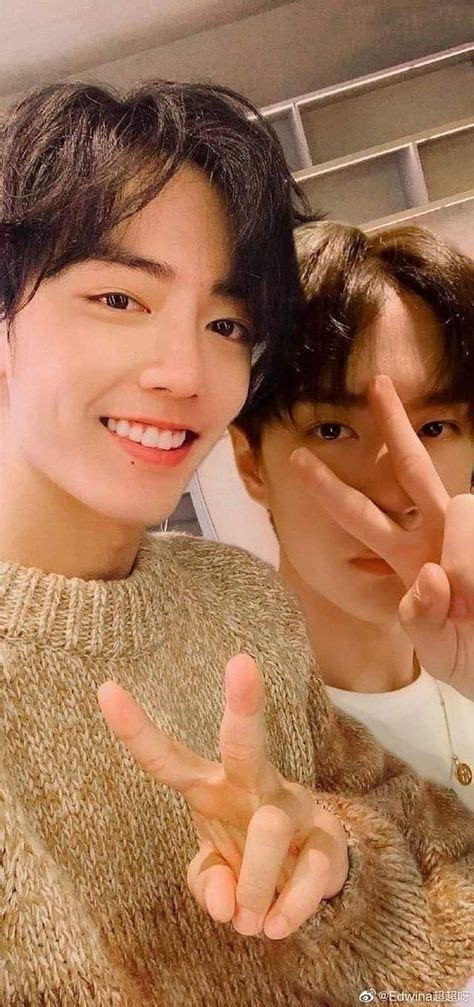 Pin by スアン カイン on MĐTS Chiến Bác Untamed Cute actors Cute gay couples