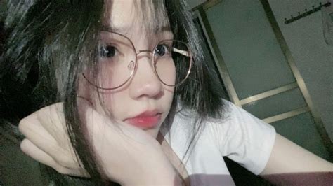 G I Xinh M C Bikini N Ng B Ng G I C M V C C Cu N H T