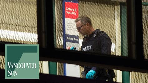 Raw Transit Police Officer Shot At Surrey Skytrain Station Vancouver Sun Youtube