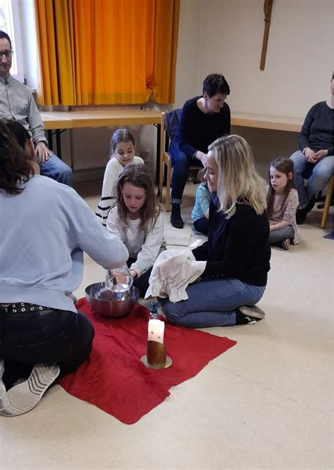 Von Gr Ndonnerstag Bis Ostermontag Familien Folgten Den Weg Jesu