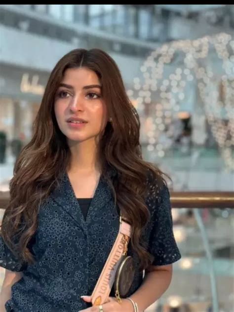 Pakistani Babe Free Chat With AI