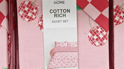 The Cotton Rich Bedding From Primark That Has Shoppers Travelling