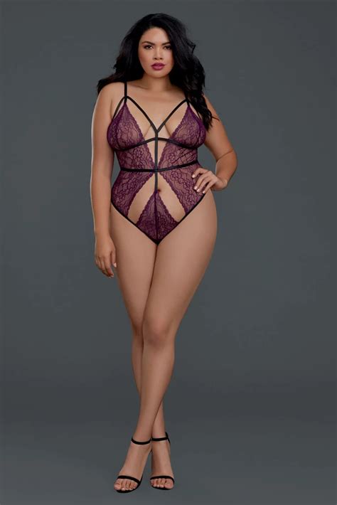 Plus Size Lingerie And Pajamas