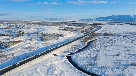 Sex Ra Fangelsi Fyrir Brot Roskaskertum Konum V Sir