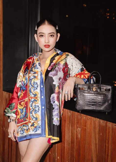 Phú bà Đồng Nai tuổi 40 trẻ như hot girl sống trong biệt thự trăm tỷ Hóa ra là mẹ chồng