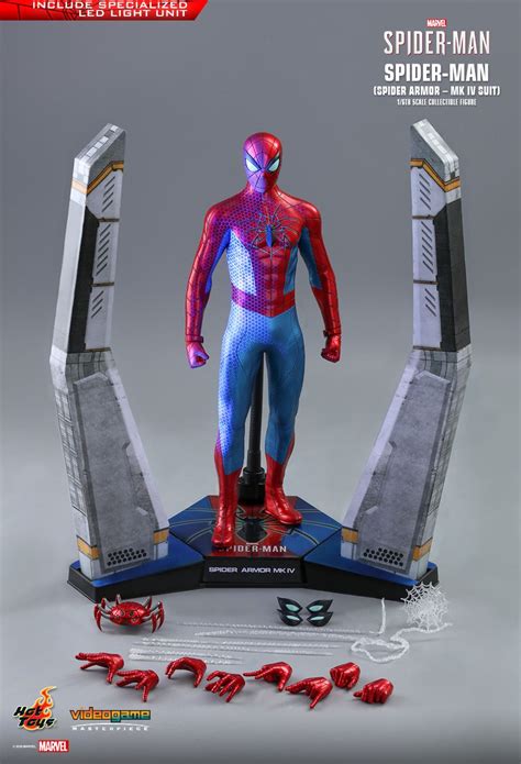 Spider Man Hot Toys D Voile Une Figurine Articul E Luxueuse Avec La Spider Armor Mk Iv Suit