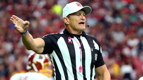 Bye-Bye, Biceps: Referee Ed Hochuli Announces Retirement After 28 NFL ...