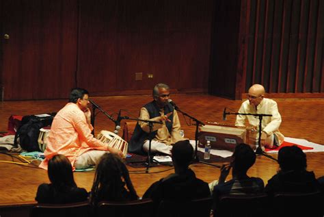 Hindustani concert brings Eastern traditions to Harper – The Lawrentian