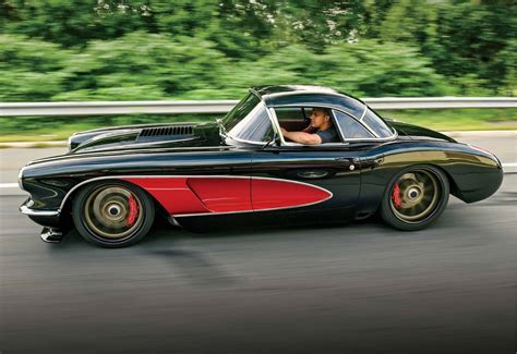 SCARLETT NOIR | Hot Rod - Automotive - Read this story on Magzter.com