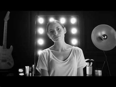 FLASH NUDE FLUID FOUNDATION YouTube