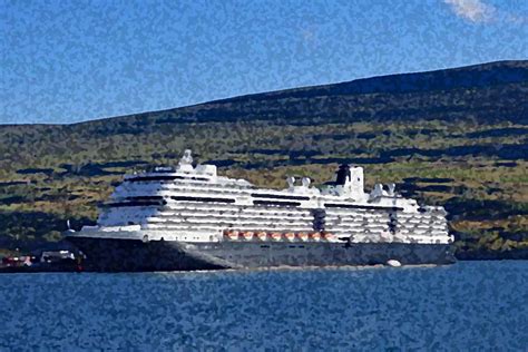 Heres how to get kicked off a cruise with no refund included