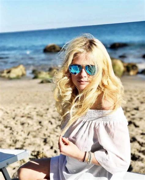 Avril Lavigne Nude Leaked And Hot Pics And Porn Meet The Hottest