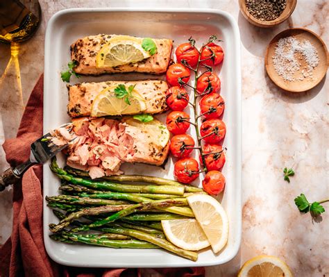 Zalm Uit De Oven Aluminiumfolie Knoflook