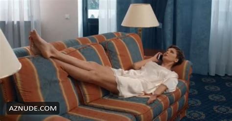 ZAVTRAK V POSTEL NUDE SCENES AZNude