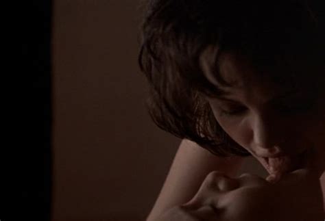 Nude Video Celebs Elizabeth Mitchell Nude Angelina Jolie Nude Gia 1998 Unrated Edition