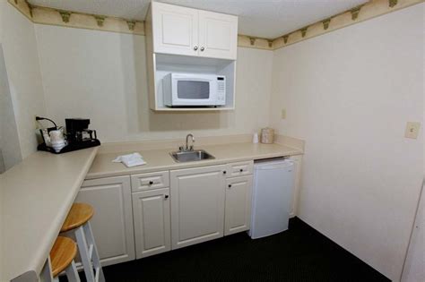 Riverview Inn 1 Reviews 50 College St Clarksville Tn Hotels
