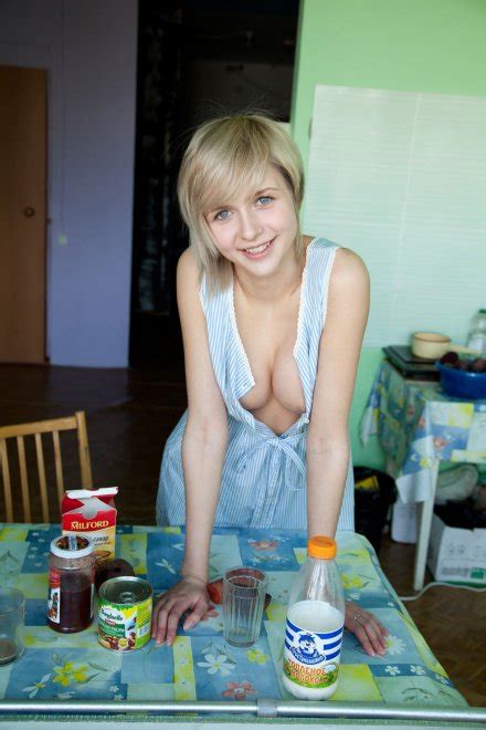 Gorgeous Smile Porn Pic