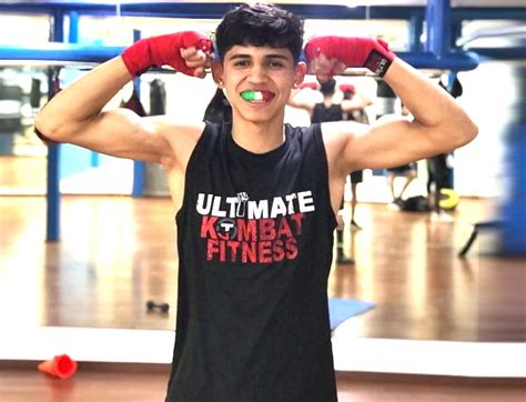 Oscar Alvarez Jr Inks Promotional Pact To Return In January Boxing News