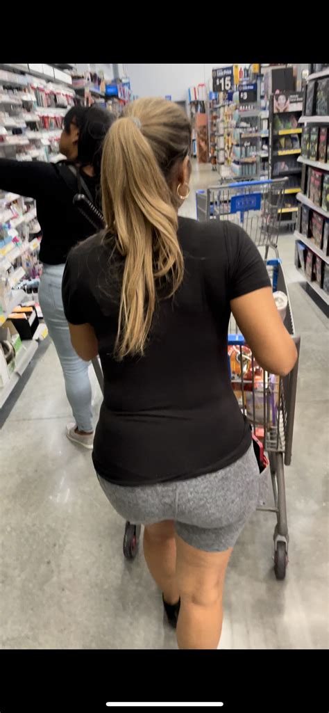 Latina Milf With Bbl Spandex Leggings Yoga Pants Forum