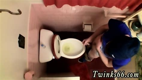Mature Gays Pissing And Males Drinking Unloading In The Toilet Bowl