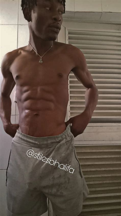 NAKED WEAPON Pics XHamster