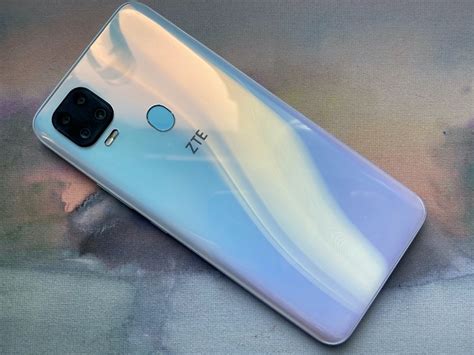 Бюджетный смартфон BQ 5517L Twin Pro получил Full HD-экран и 4 Гбайт ...