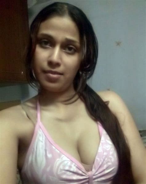 Sexy Indian Female Models In Her Lingerie During Non Nude Action CoedCherry