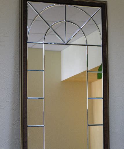 ФАЦЕТ НА ЗЕРКАЛЕ – ЧТО ЭТО ТАКОЕ