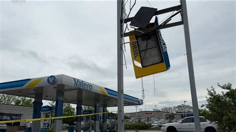 Photos Sunday Storm Causes Damage Around Kentuckiana Whas