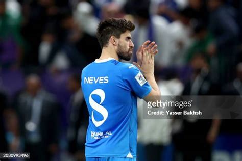 304 Al Hilal Neves Photos & High Res Pictures - Getty Images