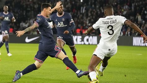 Psg V Lille Ligue Psg Lille Updates And Highlights Ligue