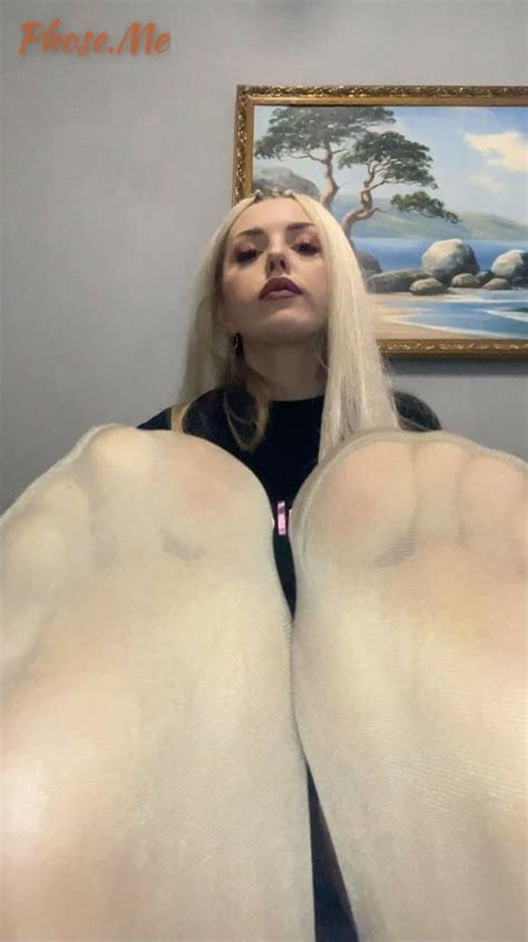 Blonde Babe In Tan Pantyhose And Panties Pics XHamster