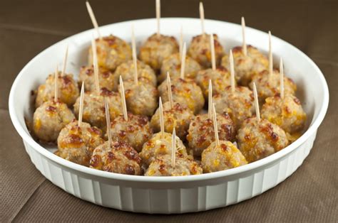 Sausage Ball Recipe With Bisquick And Cheese Whiz Bryont Blog