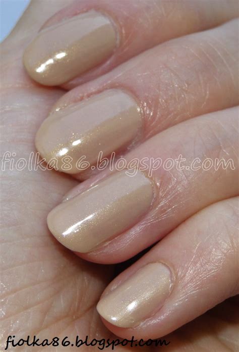 Lovely Natural Beauty Nude Lakier Do Paznokci Nr Le Fiolka I Jej Monologi