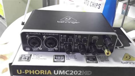USB Audio Interface - Behringer UMC202HD Review - YouTube
