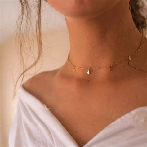 Dainty Gold Disc Choker Necklace Elk Bloom Wolf Badger