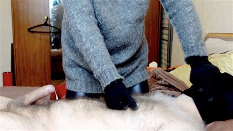 Mature Cunt Wool Gloves Tease And Hands Free Cumshot ManyVids